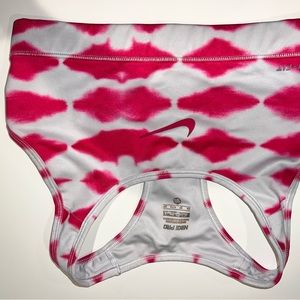 5 different Nike sports bras!